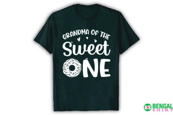 Grandma of the Sweet One Funny Shirt Graphics Review